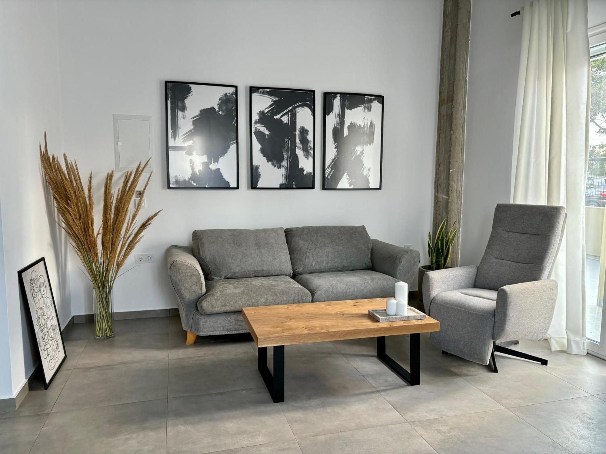 Industrial Loft Comfort Living Apartment *